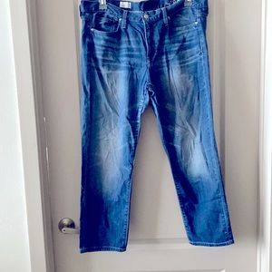 Gap 1969 Sexy boyfriend jean. Vintage wash. Mid-rise.